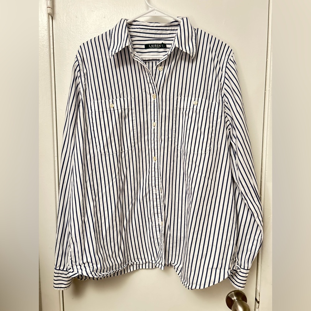 Ralph Lauren’s Old Money Button-Down Shirt (Navy Stripes),Women’s XL